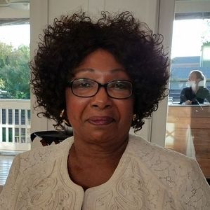 Meet your Posher, Oberia